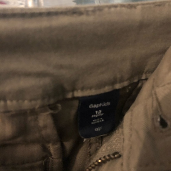 Brown Capri pants - Picture 3 of 3